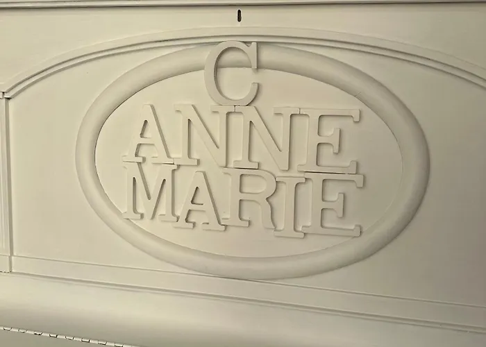 C'anne Marie Couette-café *
